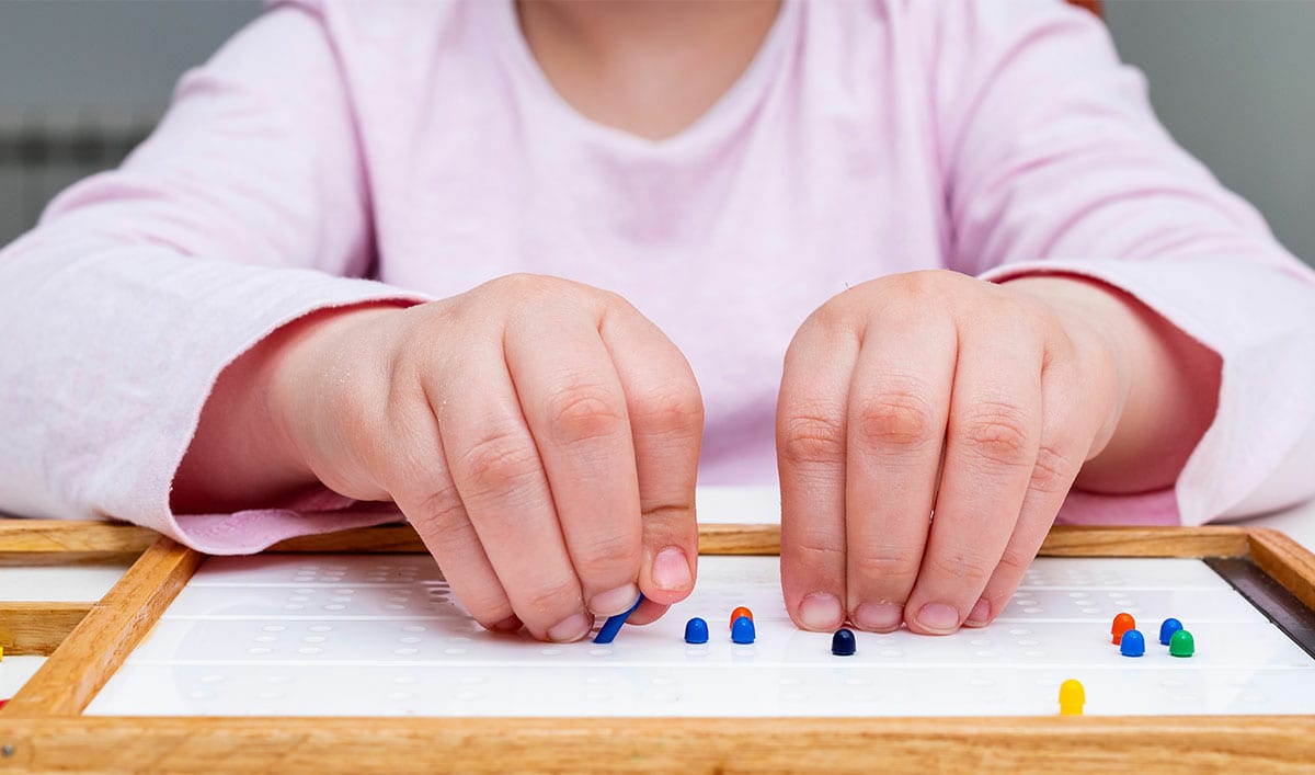 Braille spielend lernen